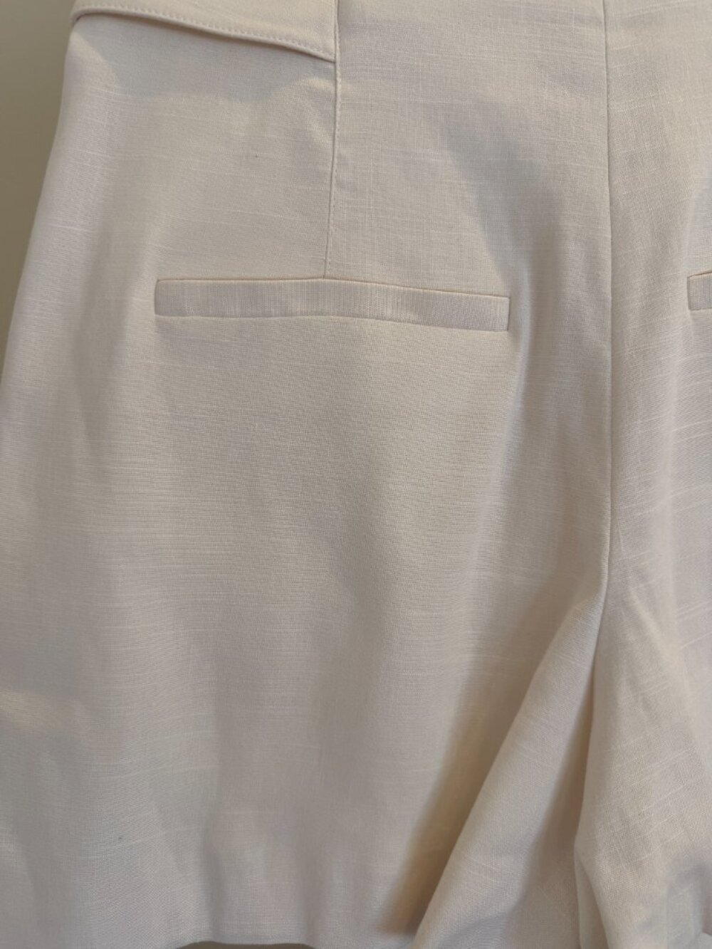 Veronica Beard Franzi Shorts off white - Picture 8 of 8